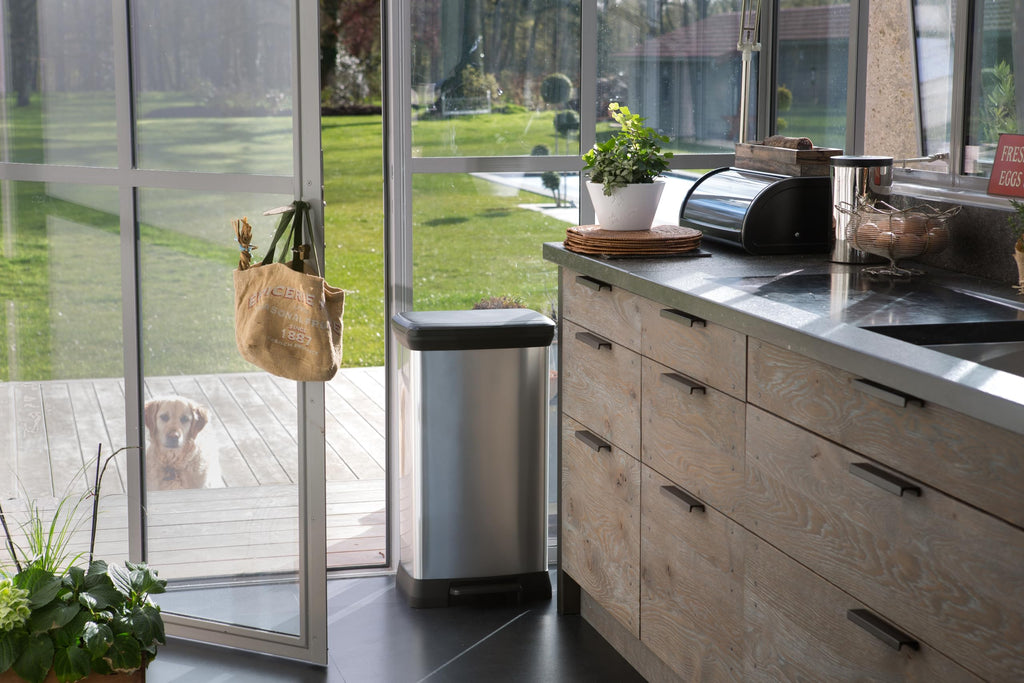 CURVER Metal Effect 70% Recycled Kitchen Pedal Touch Deco Bin 50 Litres - Silver